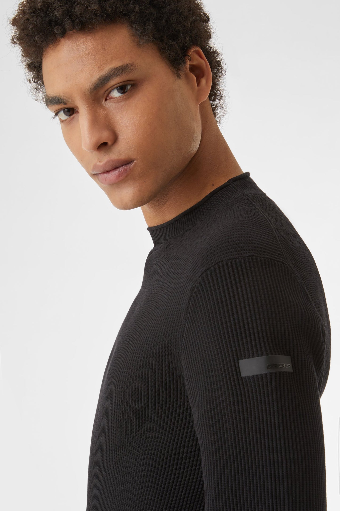 Knit Rib Round