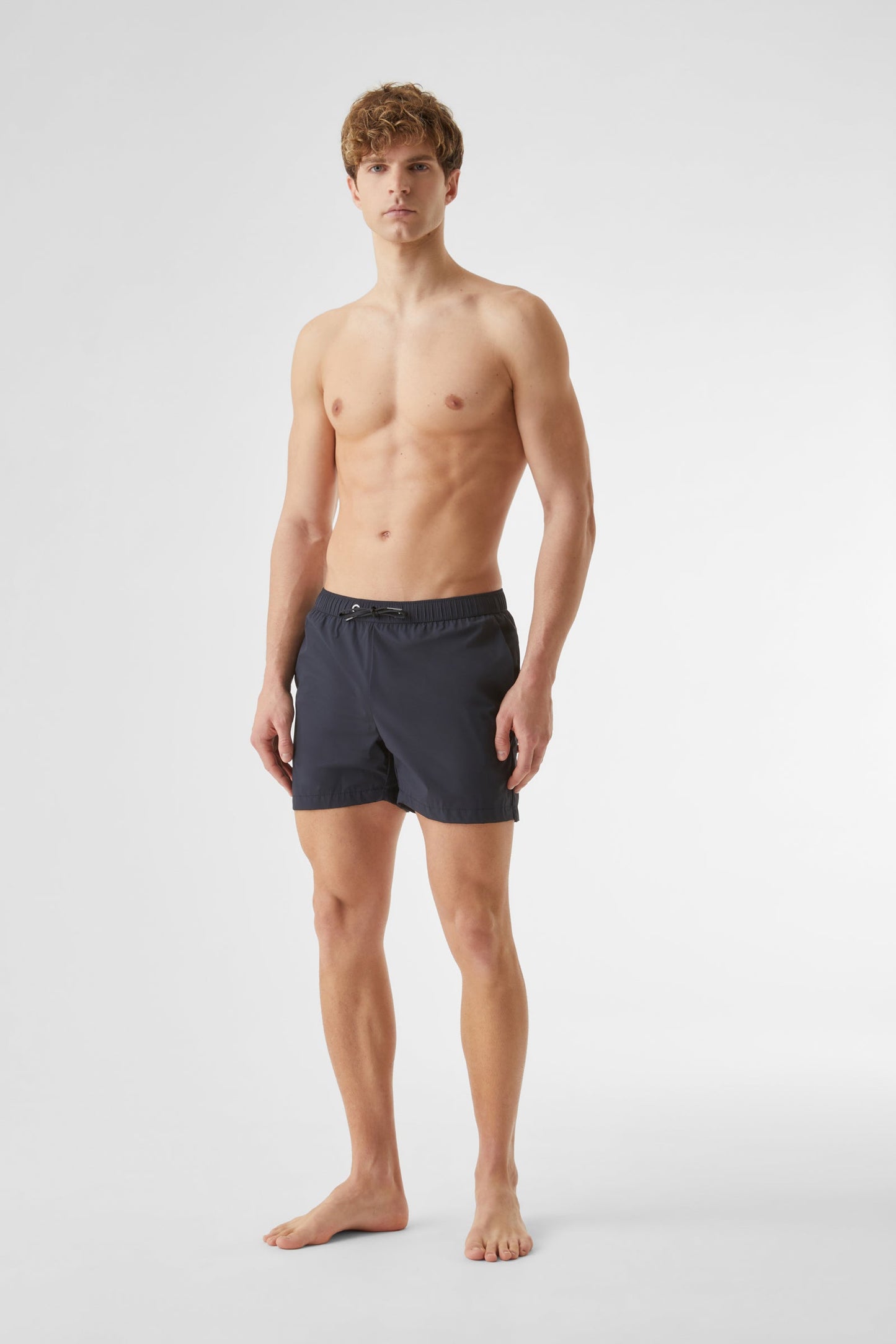 Short Summer Urban Tramontana