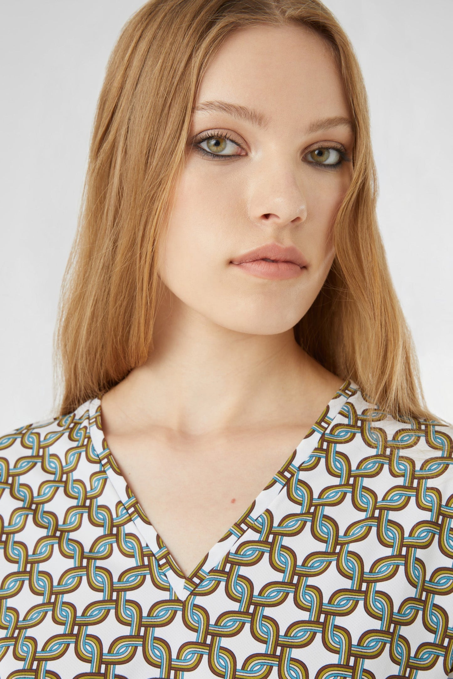 Shirty Licorice V-neck Lady