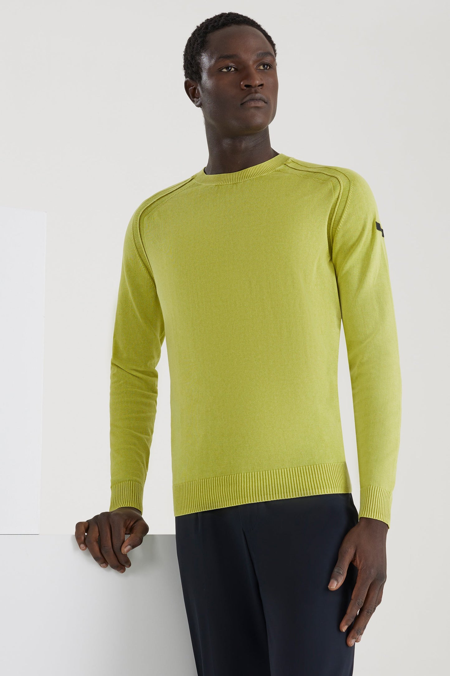 Knit Techno Wash Round
