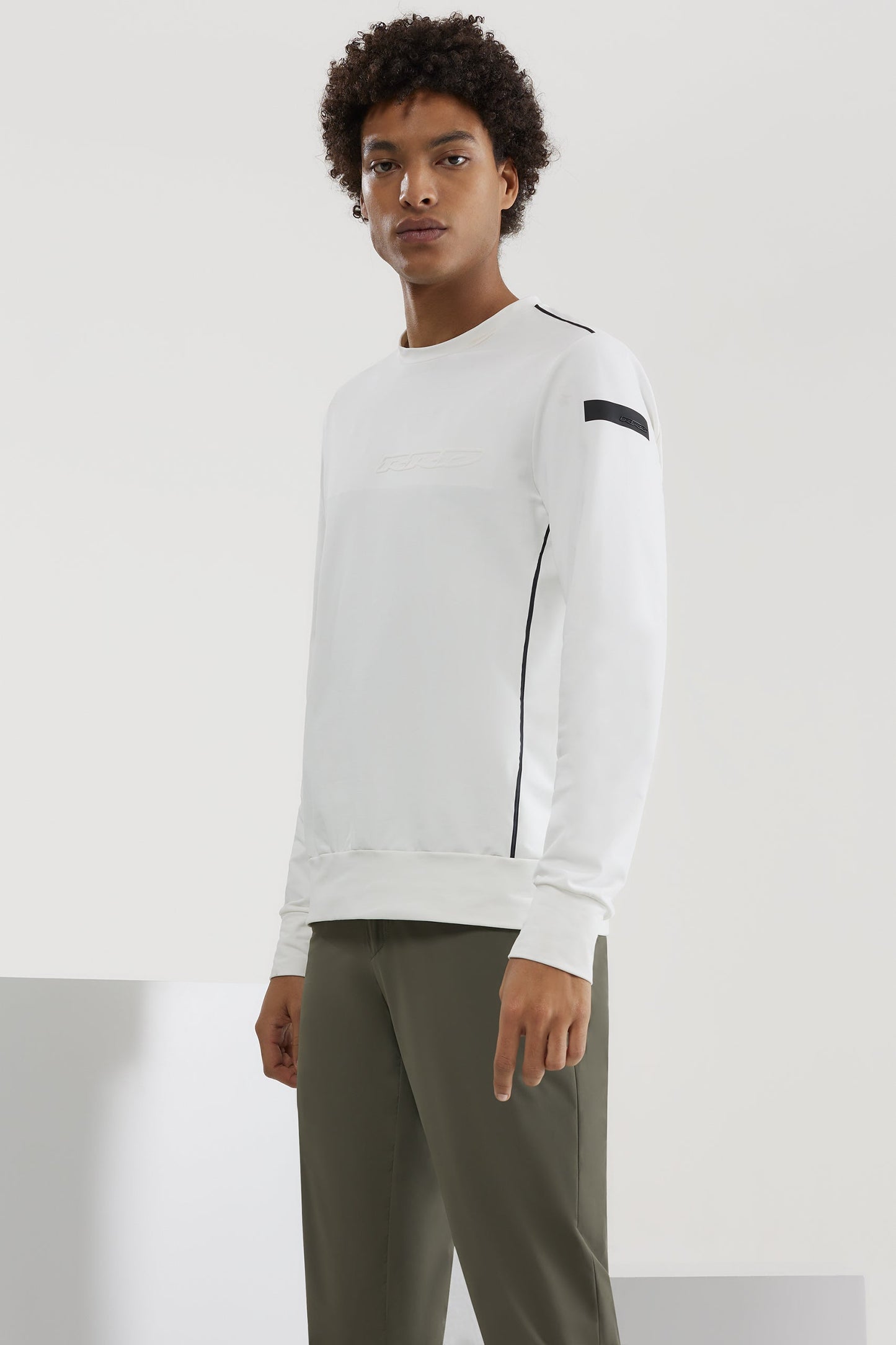 Fleece Logo Round