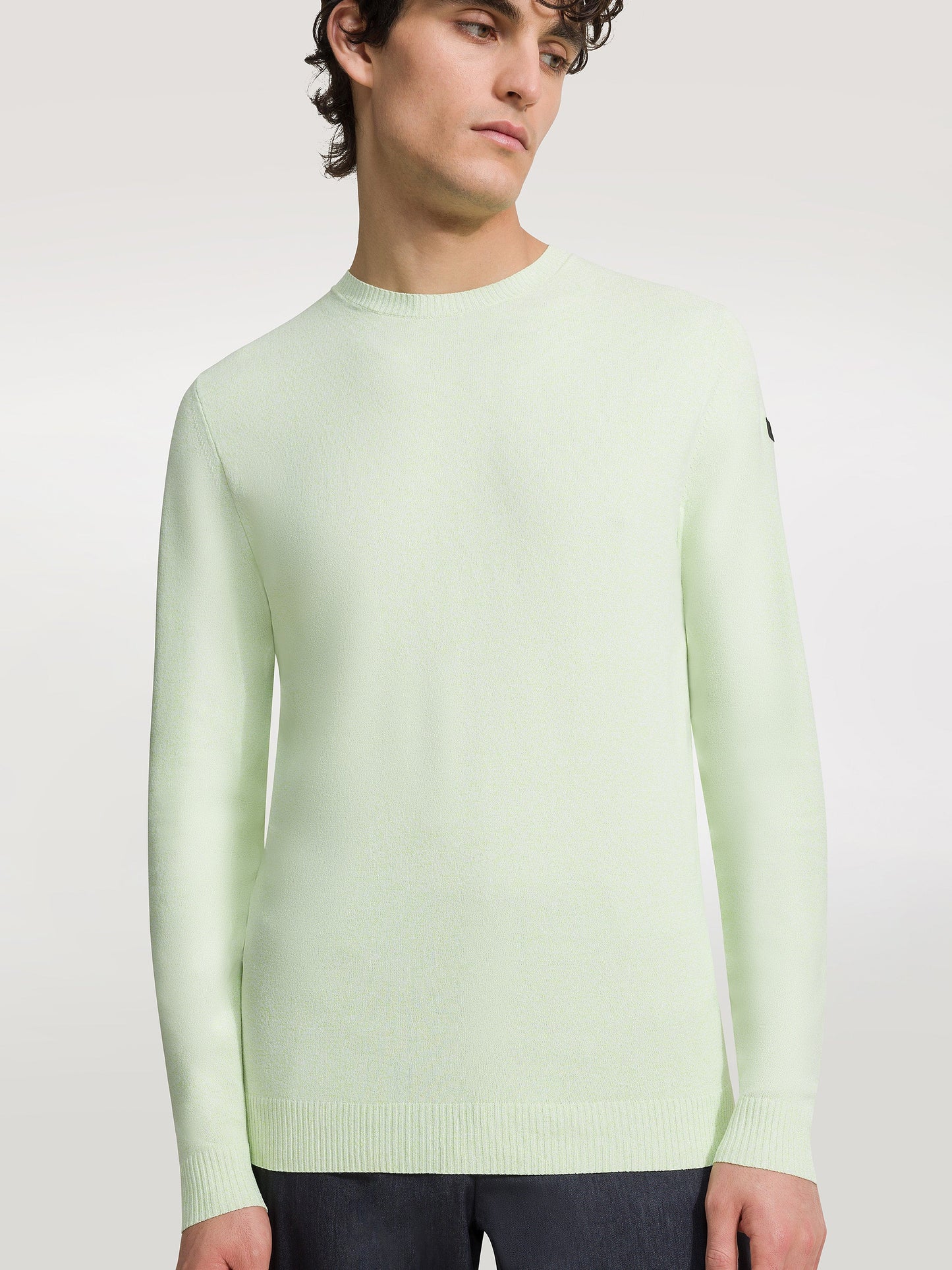 Iki Round Knit