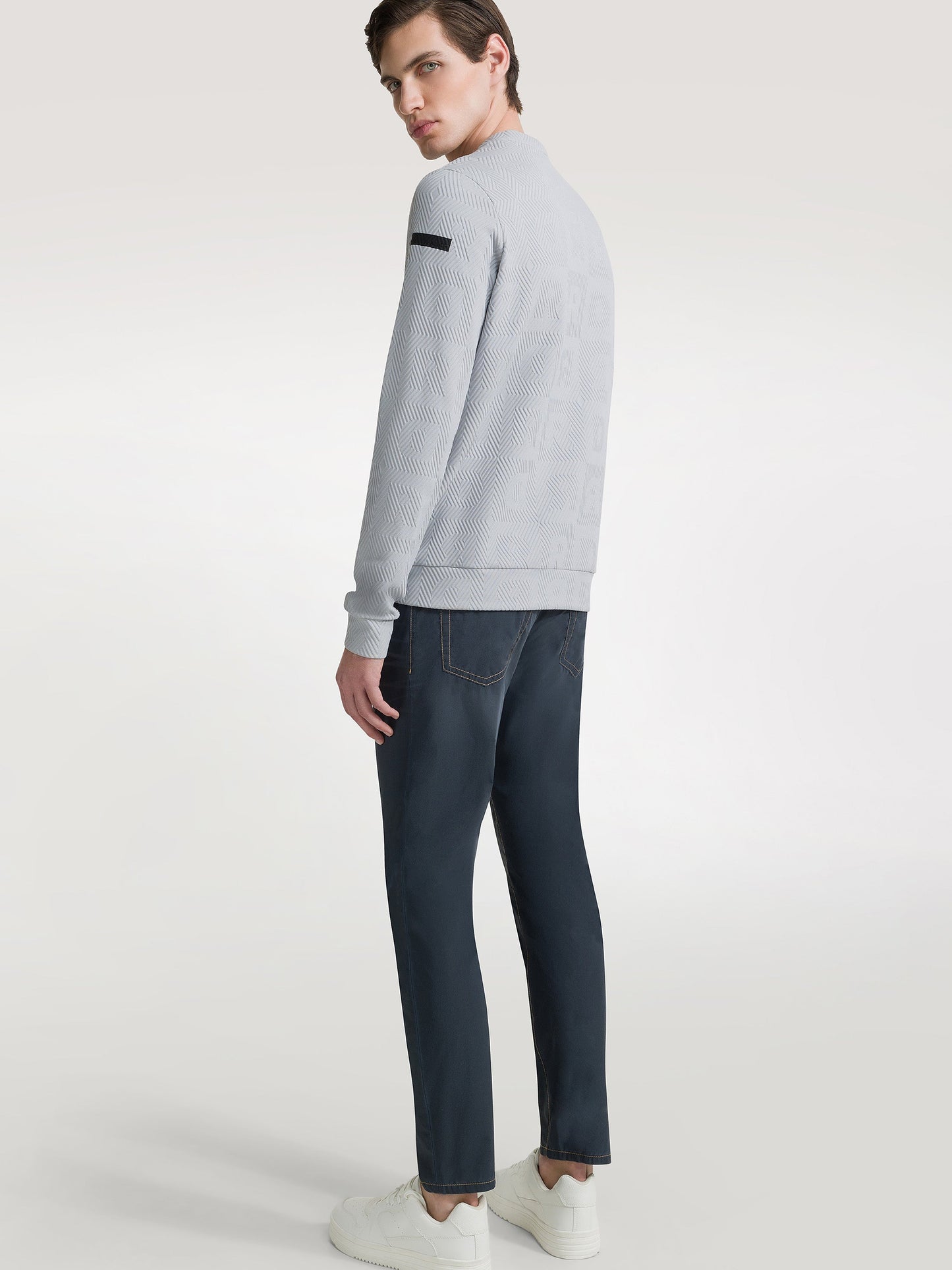Razzle Dazzle Jacq Round Fleece