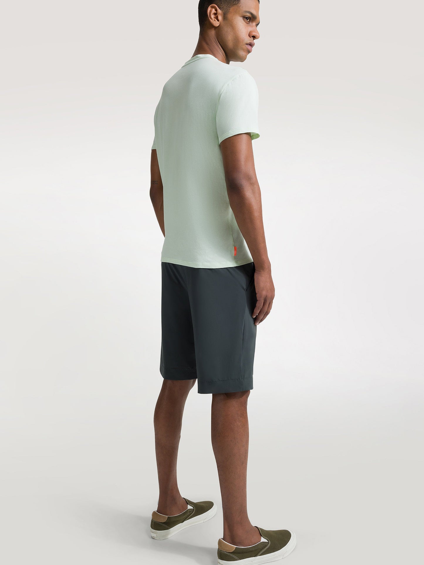 Revo Shirty