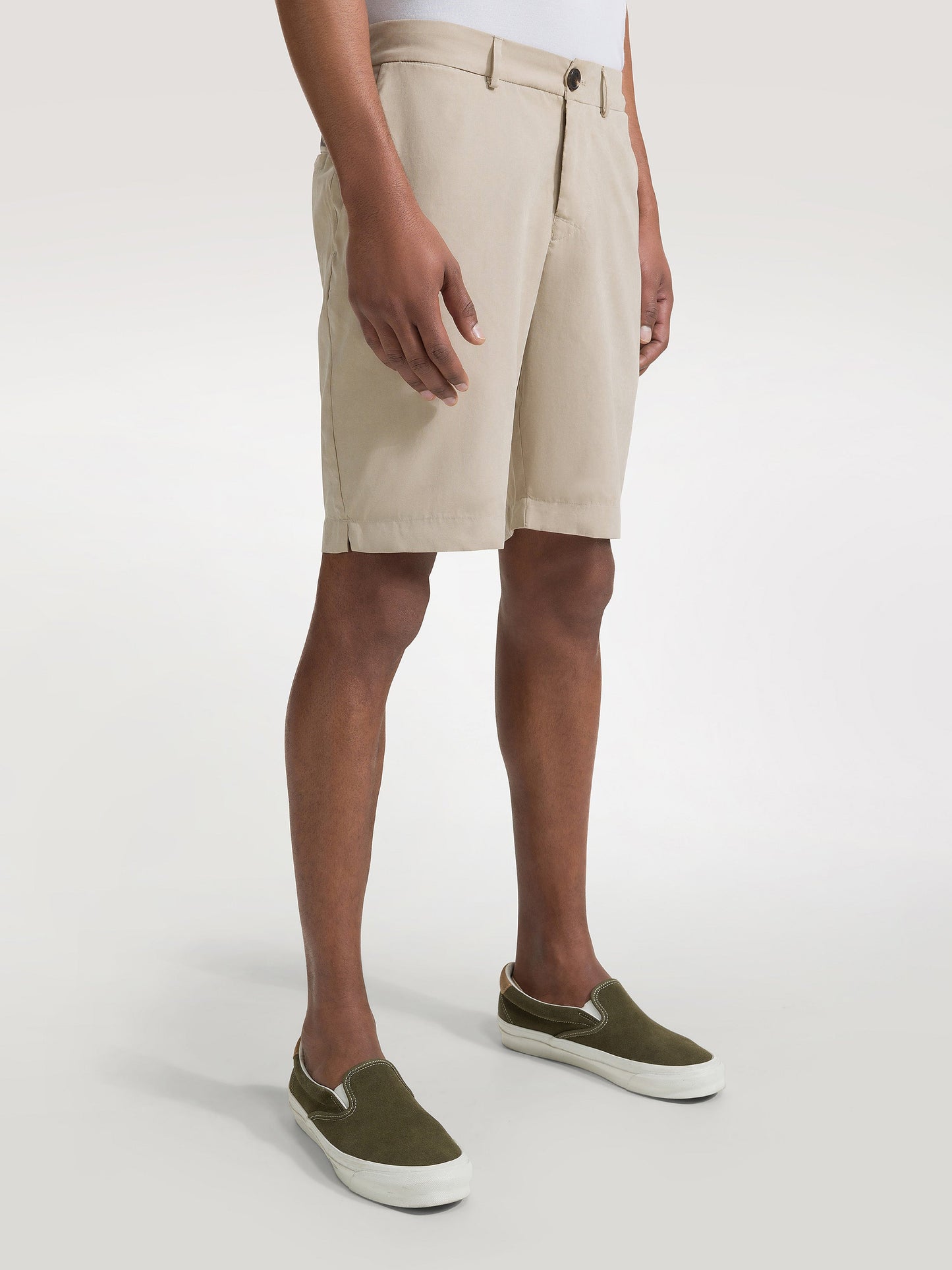 New Walk Shino Short