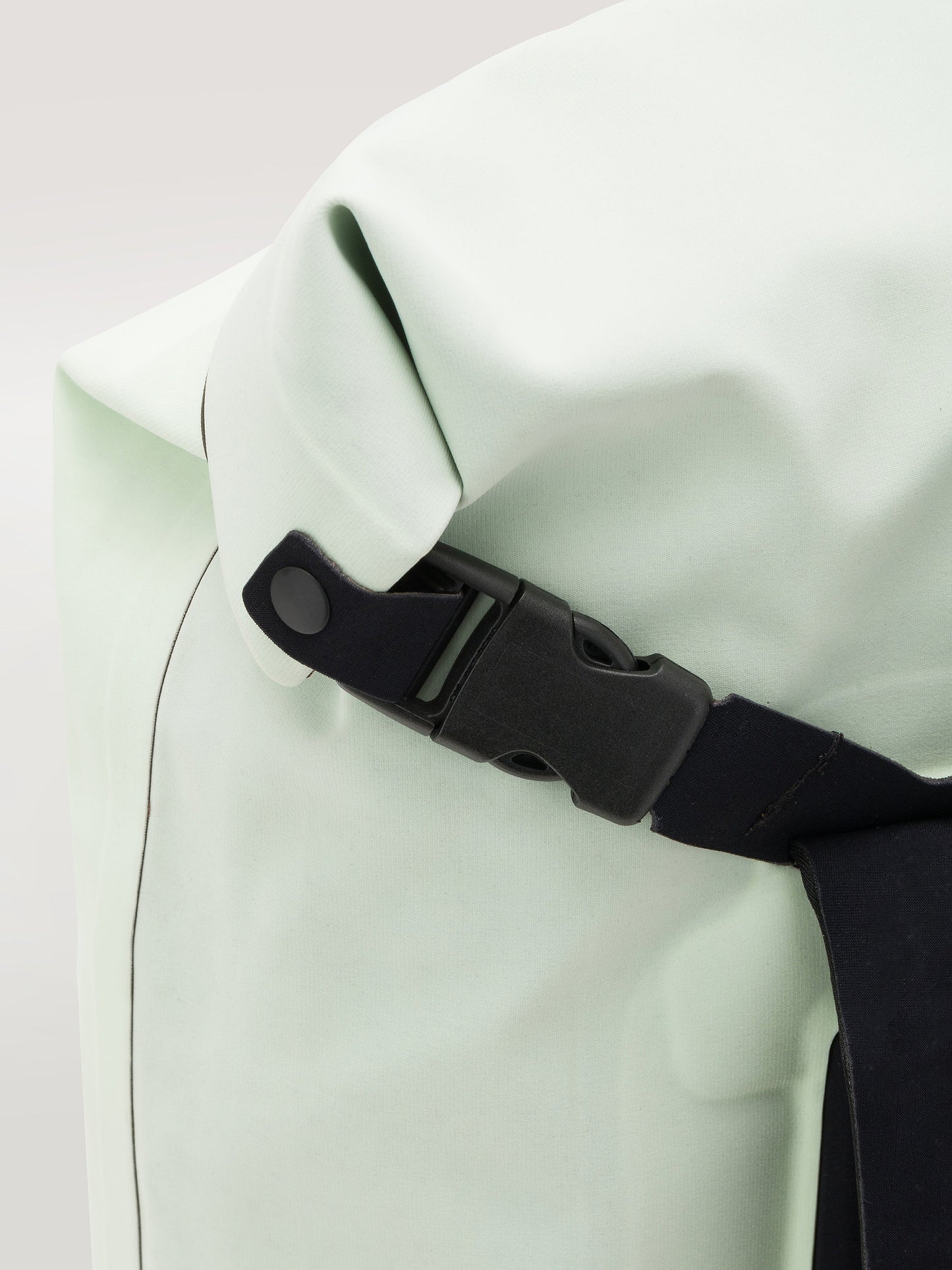 Techno Revo Roll Bag