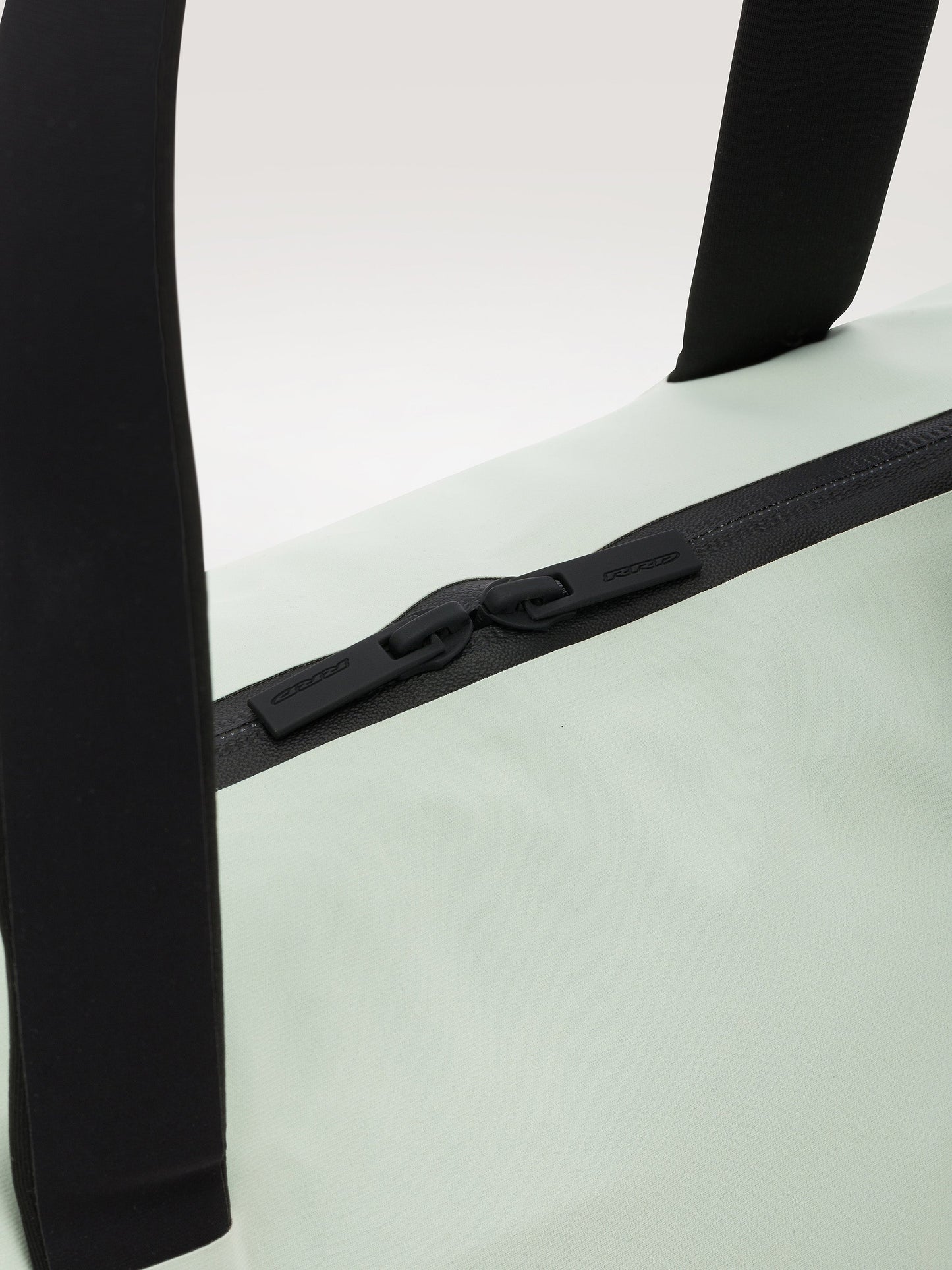 Techno Revo Small Trip Bag