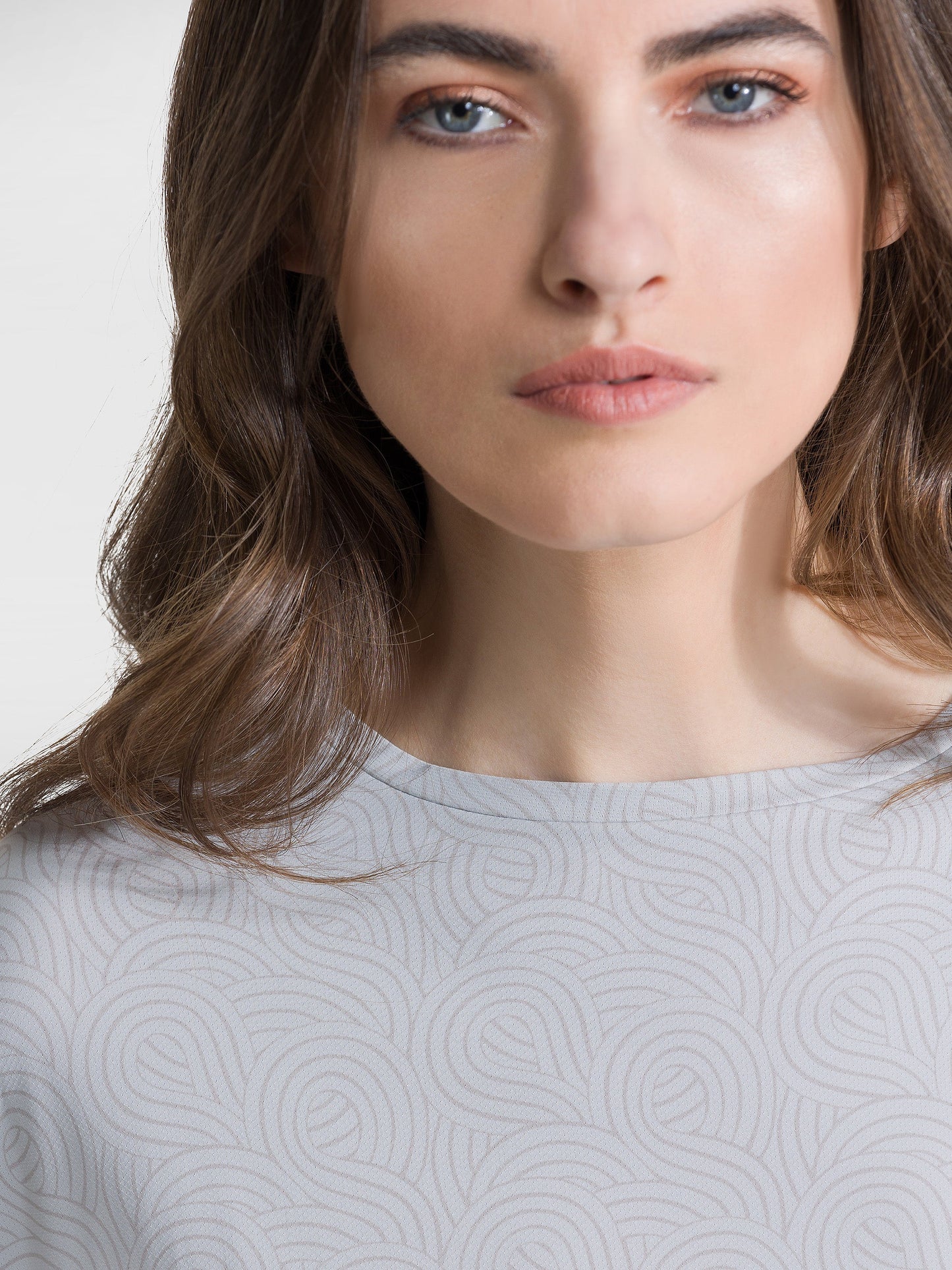 Hand T-Box Wom Shirty
