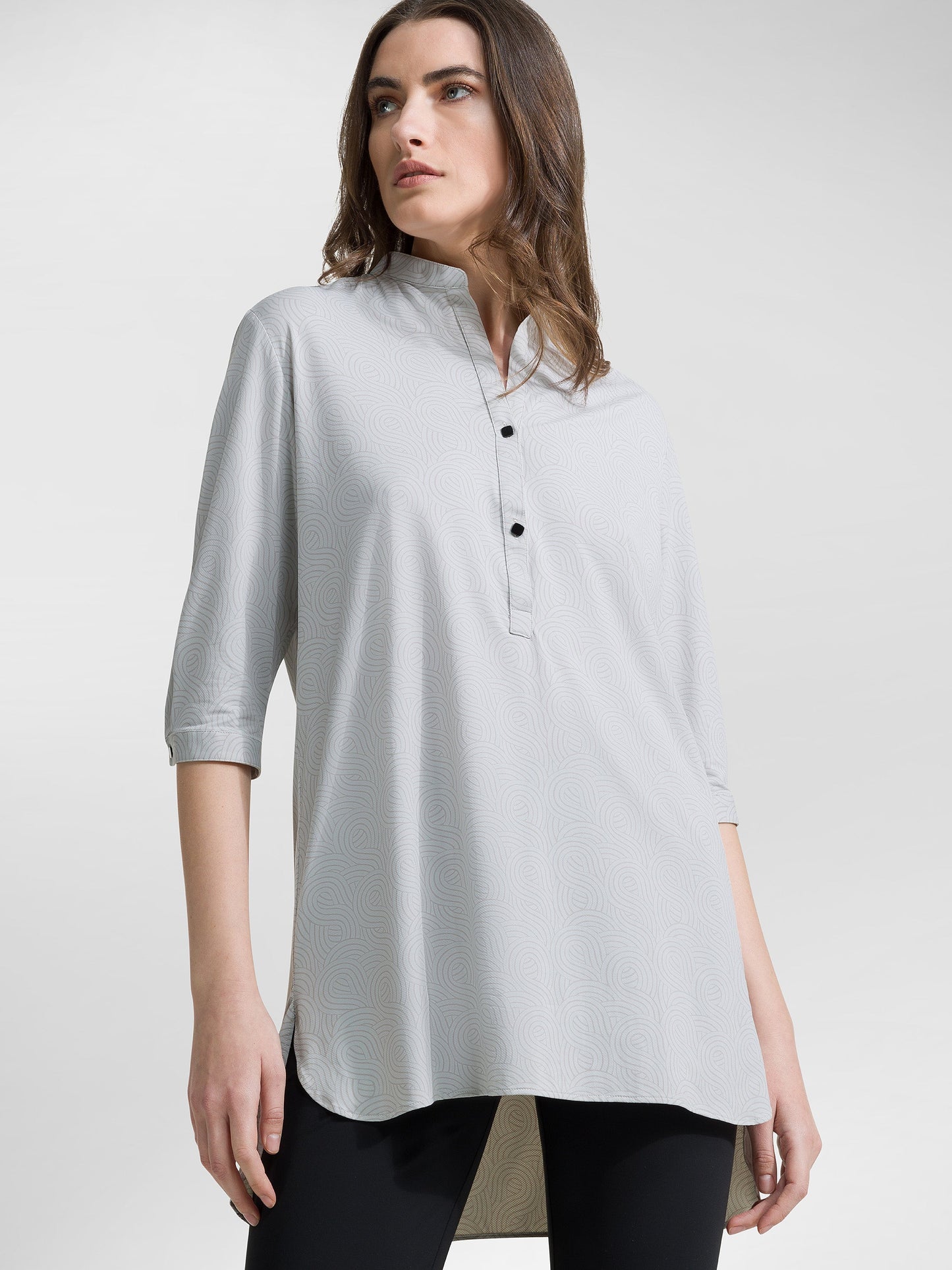 Hand Kor Wom Shirt