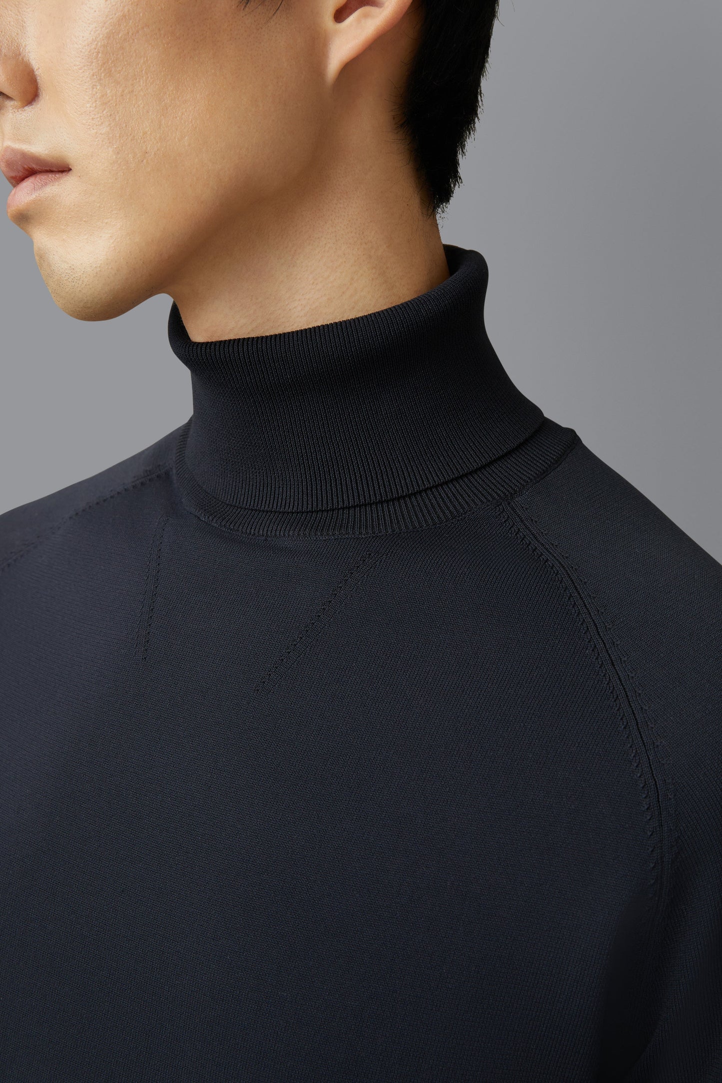 Knit Amos Turtleneck
