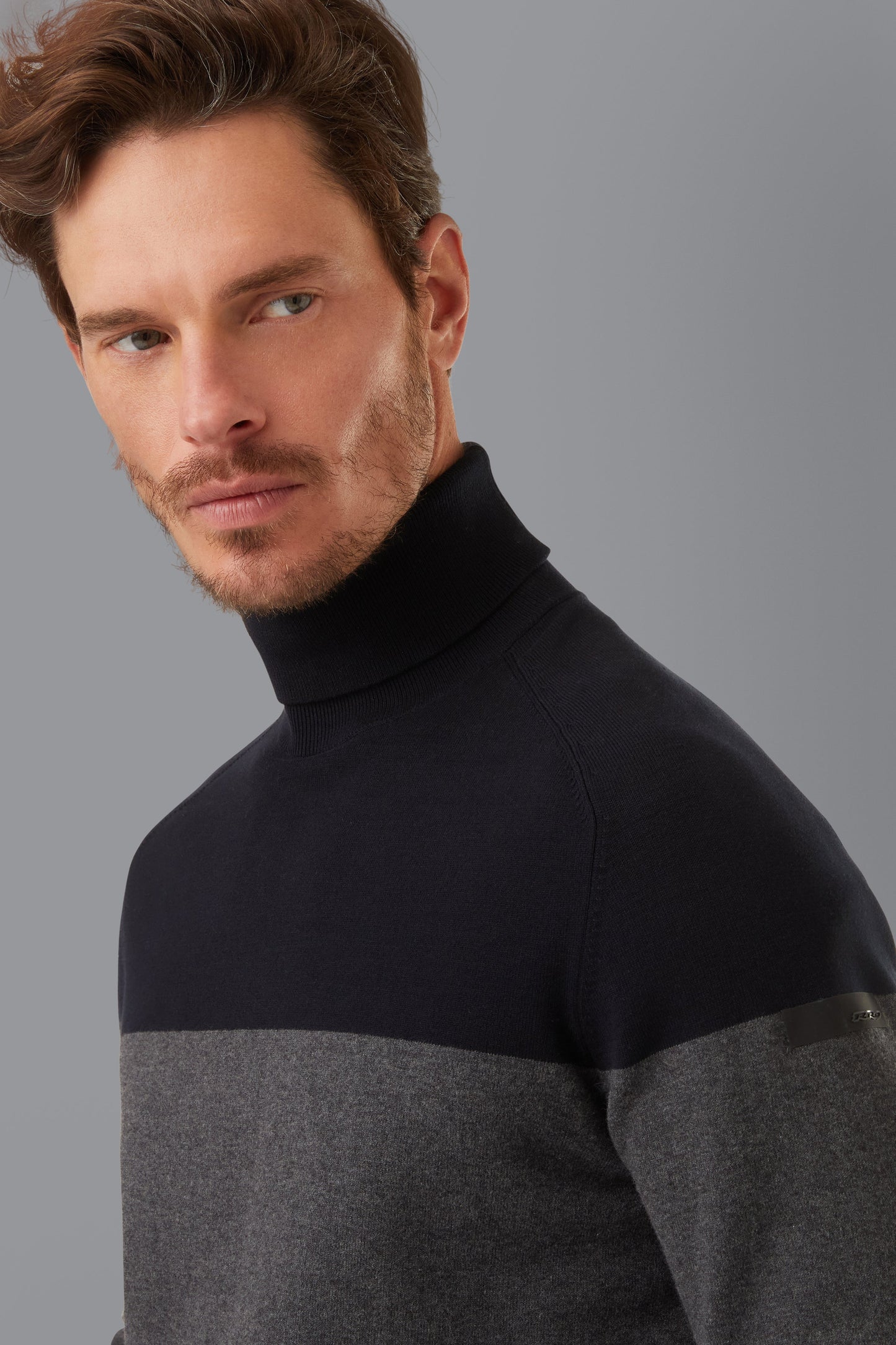 Knit Cotton Block Turtleneck