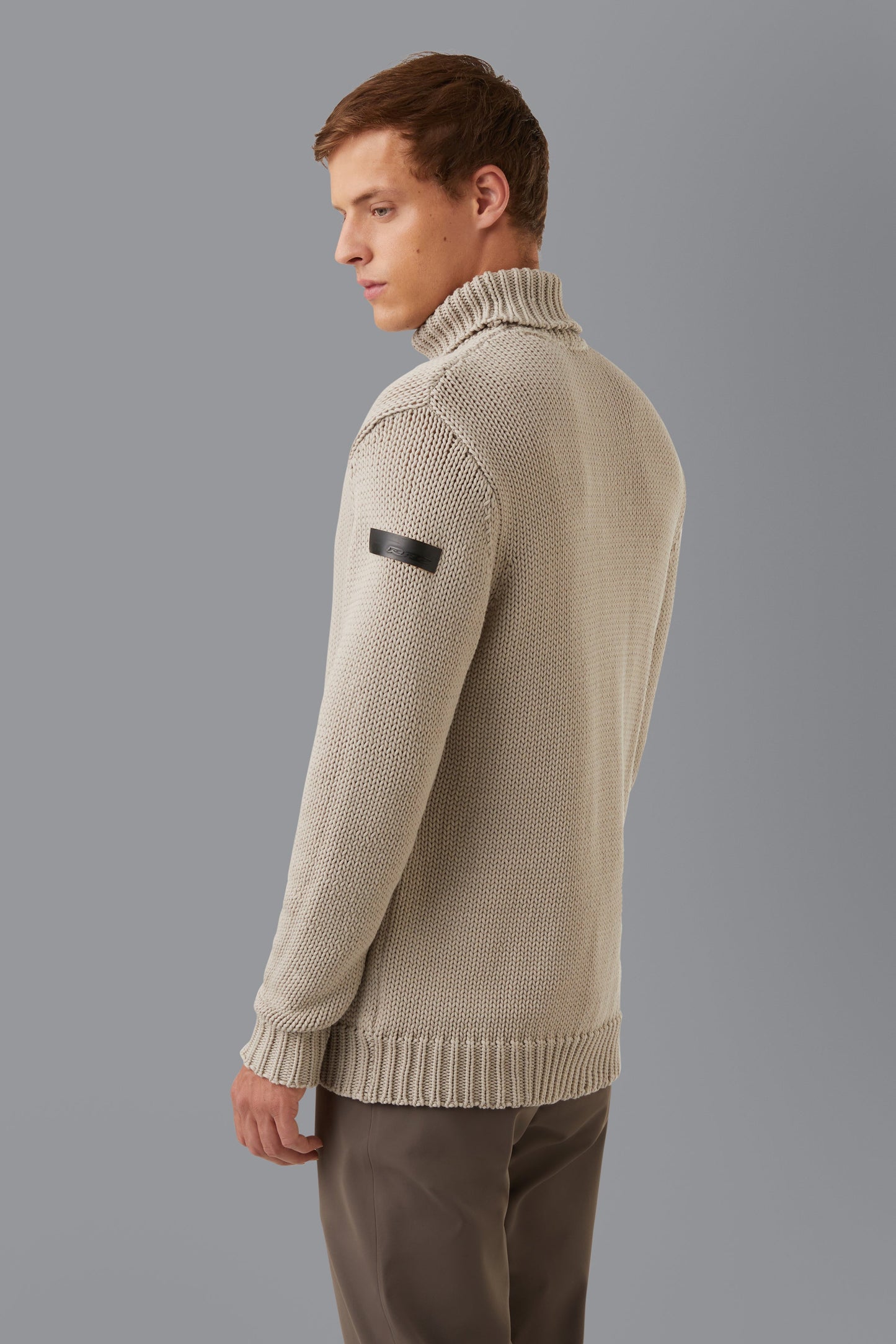 Knit Epo Turtleneck