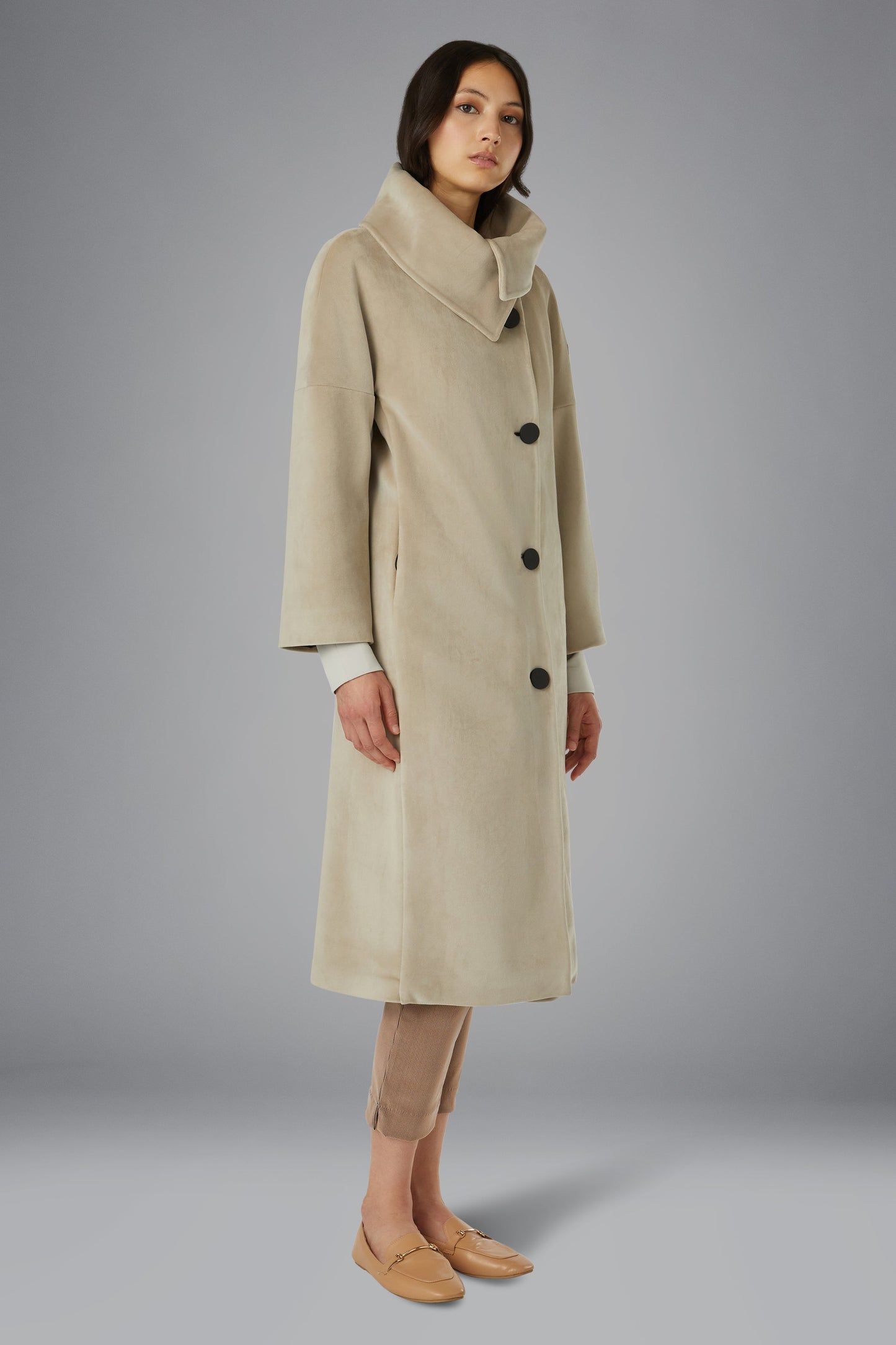 Jkt Velvet Neo Big Neck Lady