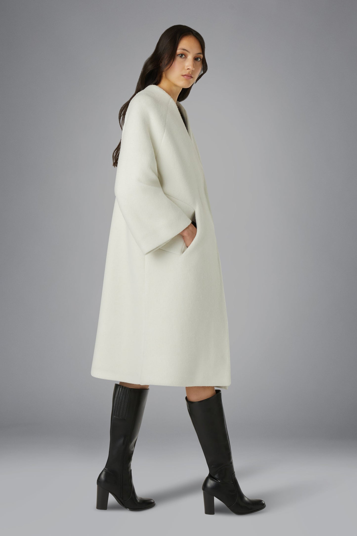 Jkt Wool Coat Neckless Lady