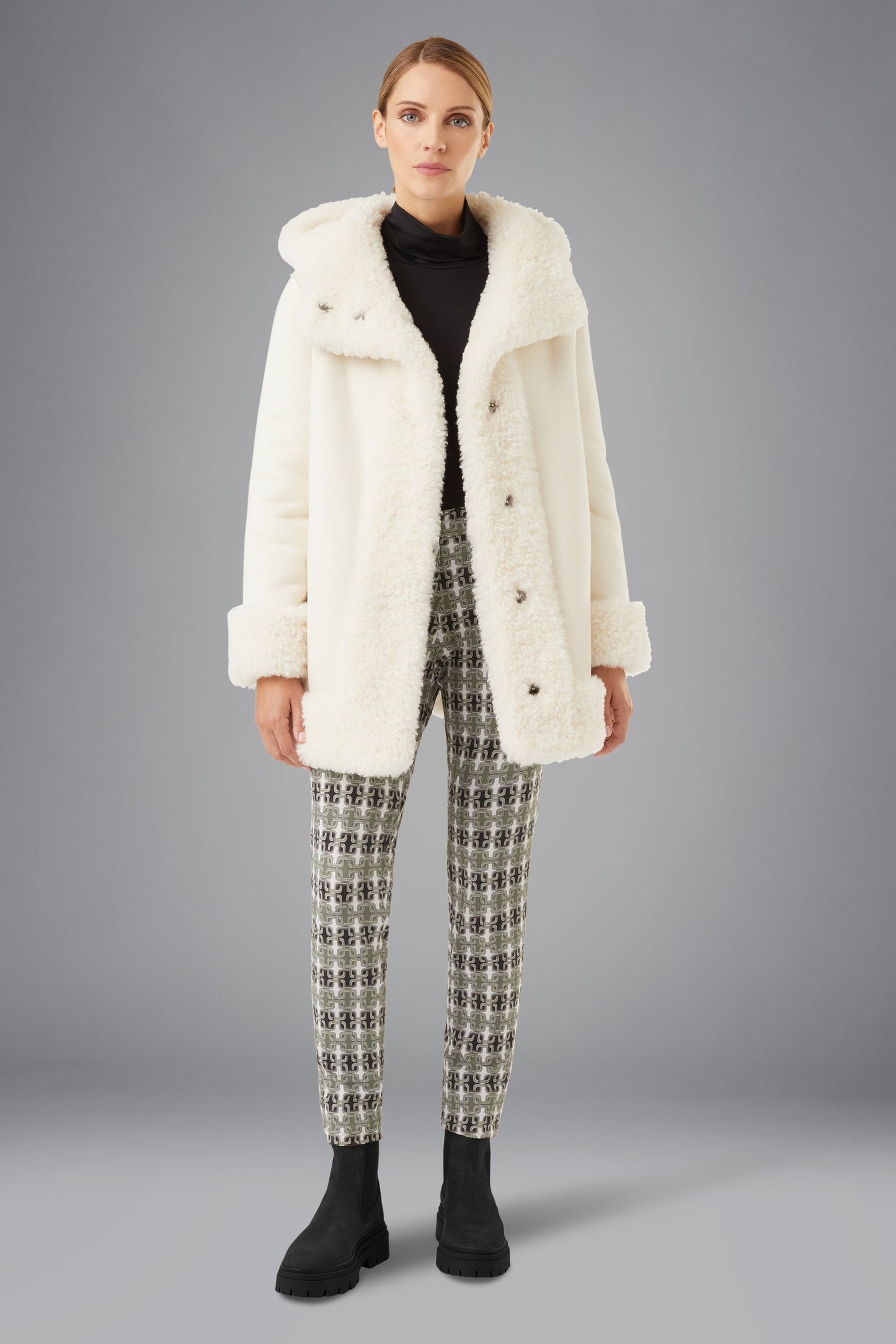 Jkt Lamb Hood Lady