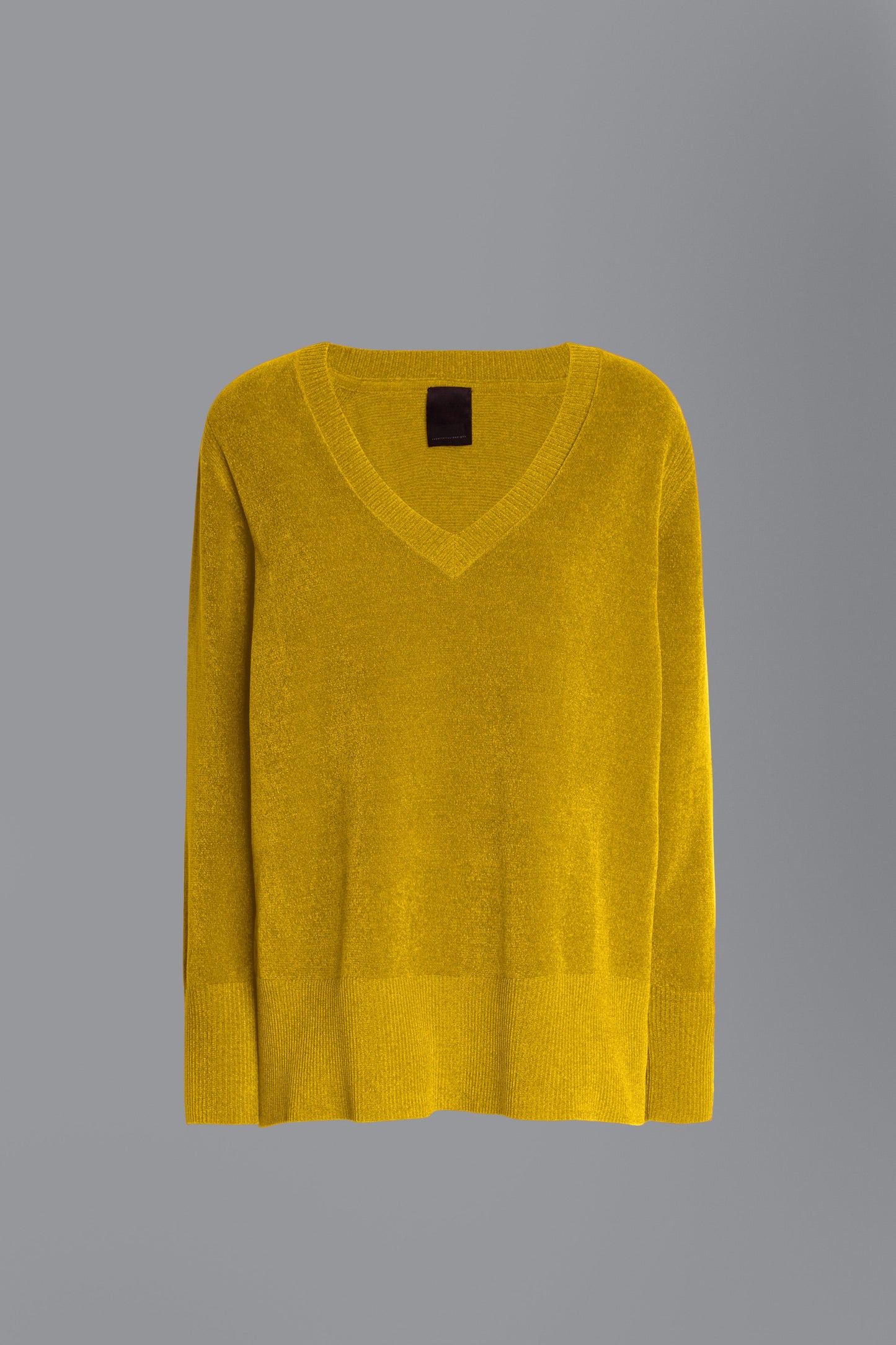 Knit Velvet Vent-Neck Lady