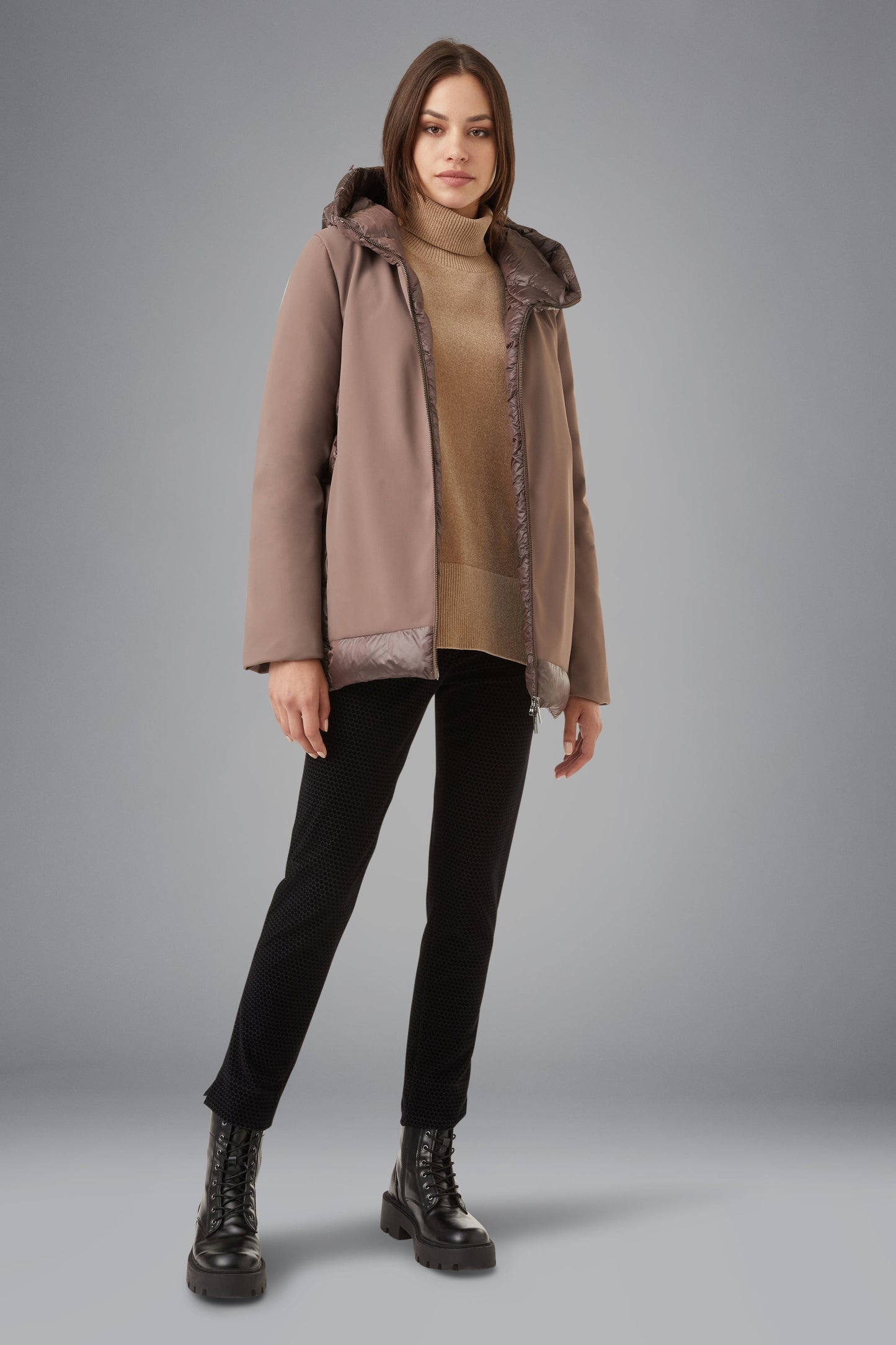 Knit Velvet Vent Turtleneck Lady