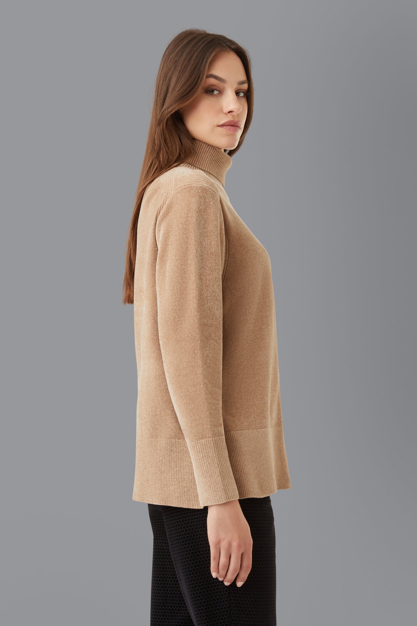 Knit Velvet Vent Turtleneck Lady