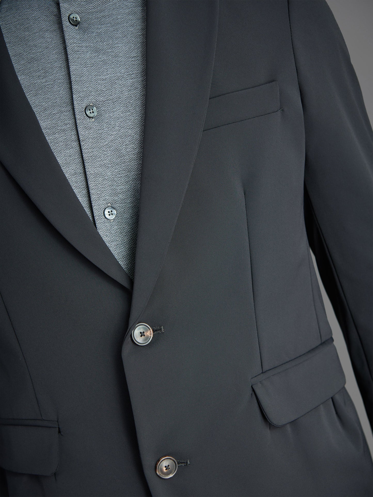 Mid Season Blazer