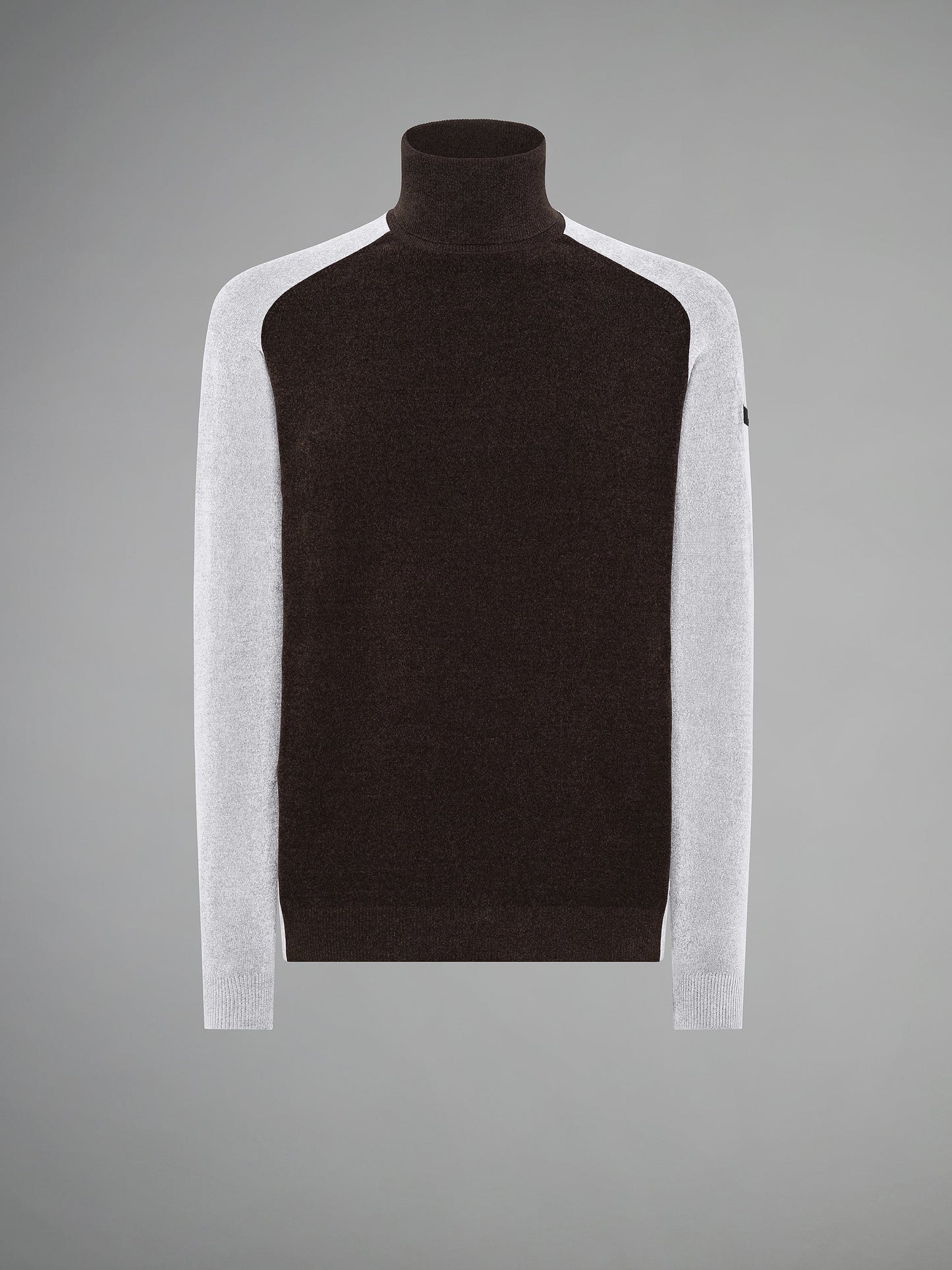 Velvet Block Sleeve Turtleneck Knit