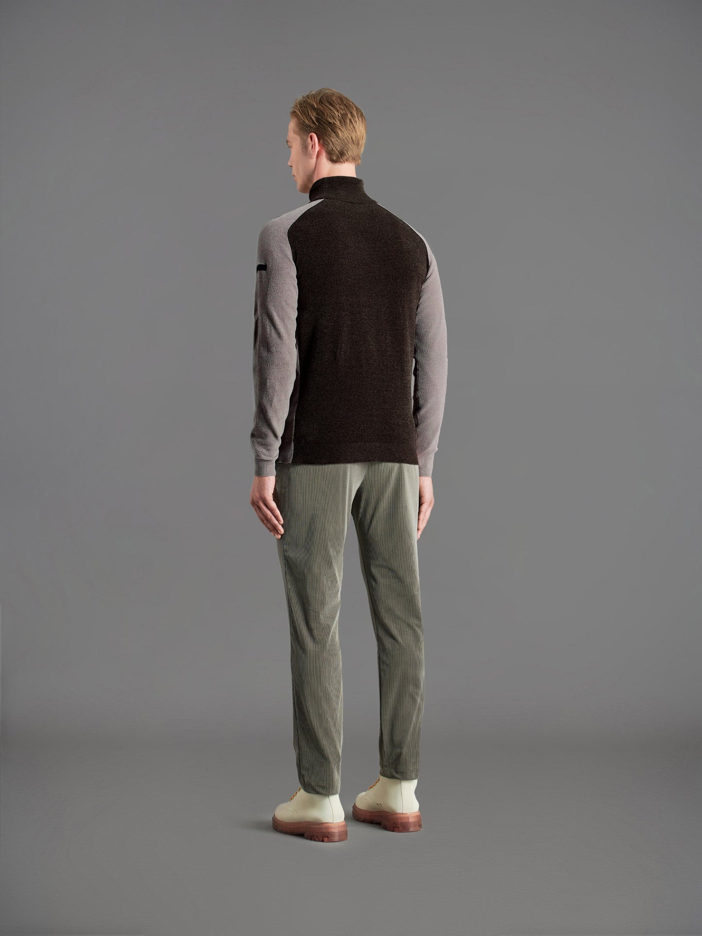 Velvet Block Sleeve Turtleneck Knit