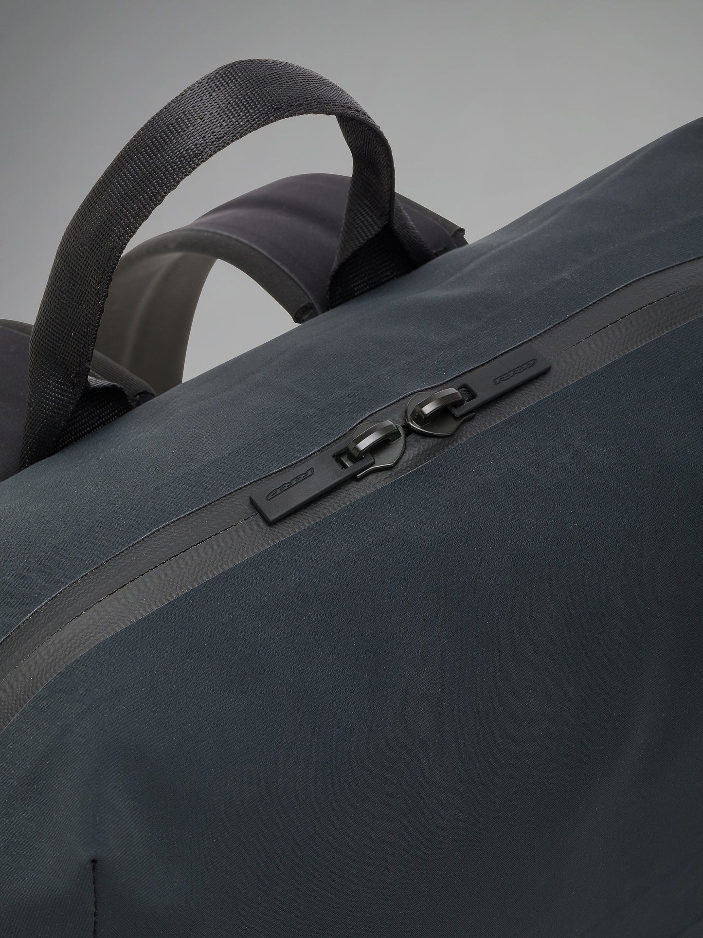 Techno Revo Daily Bag