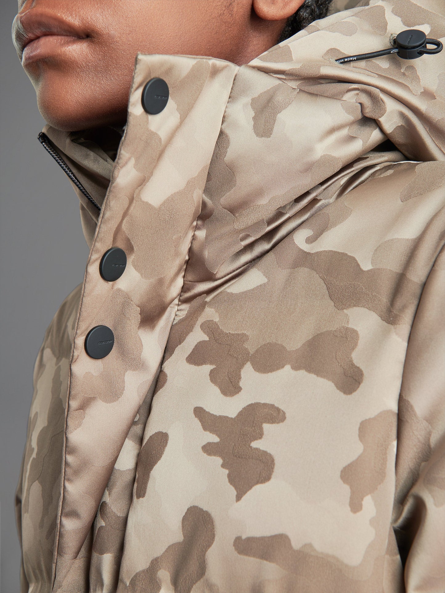 Dolly Camo Tubic Parka Wom Jkt