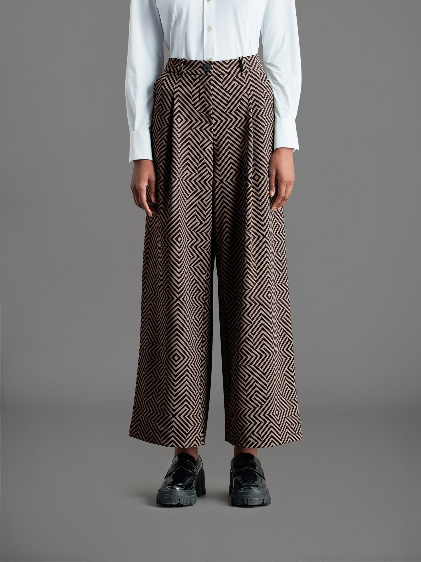 Razzle Dazzle Straight Wom Pant