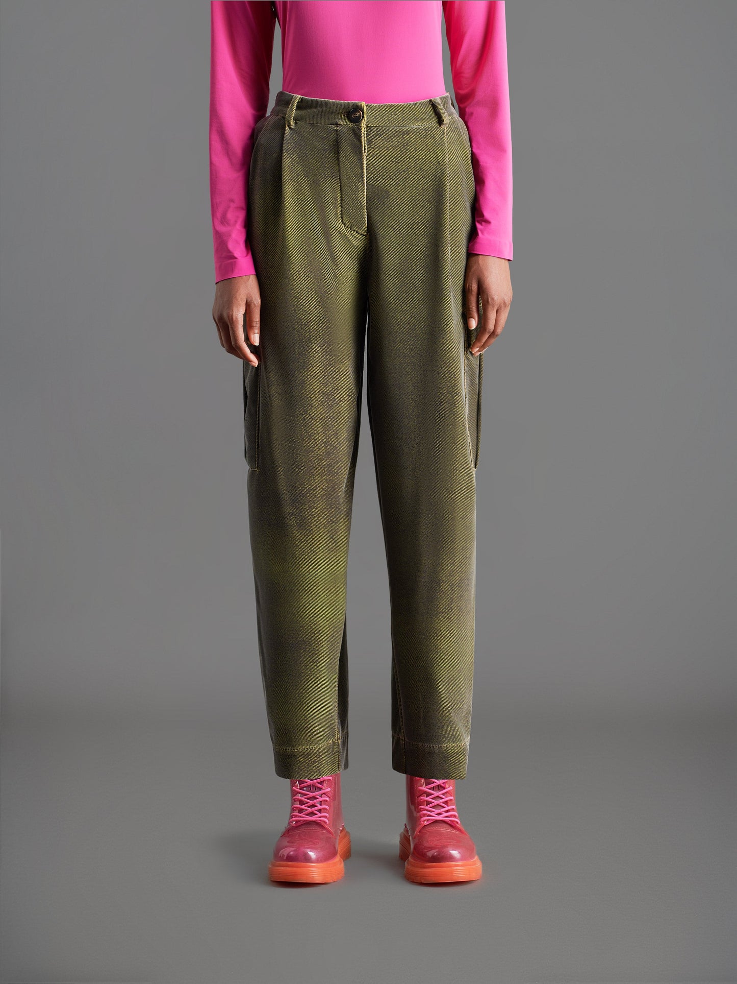 Techno Velvet Diago Military Pocket Wom Pant