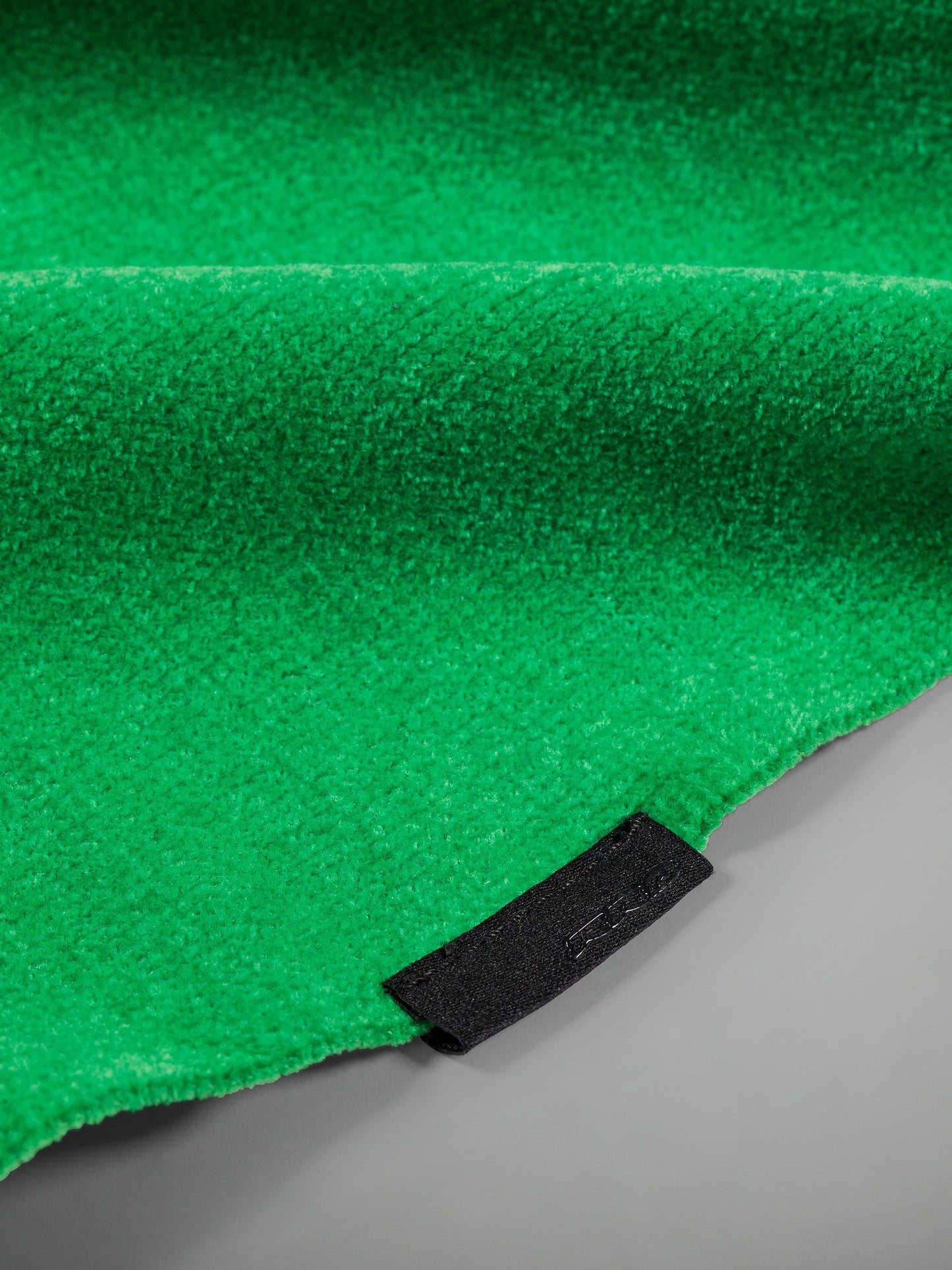 Velvet Vent Wom Scarf