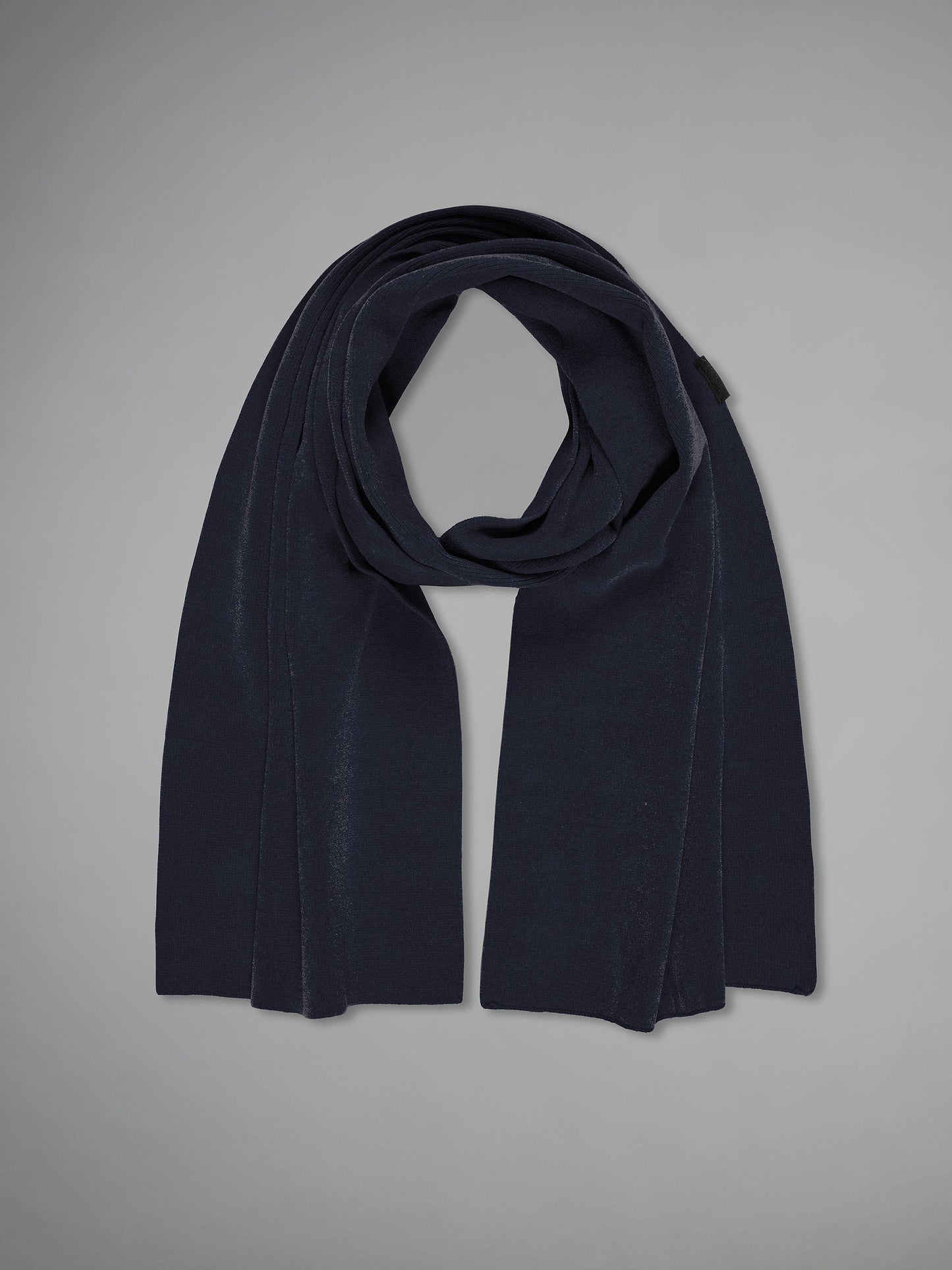 Velvet Vent Wom Scarf