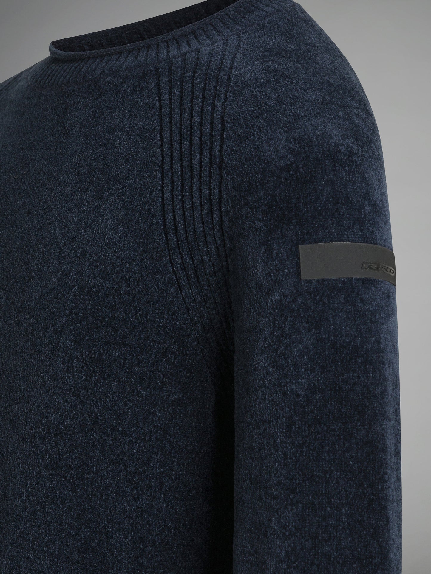Velvet Round Kid Knit