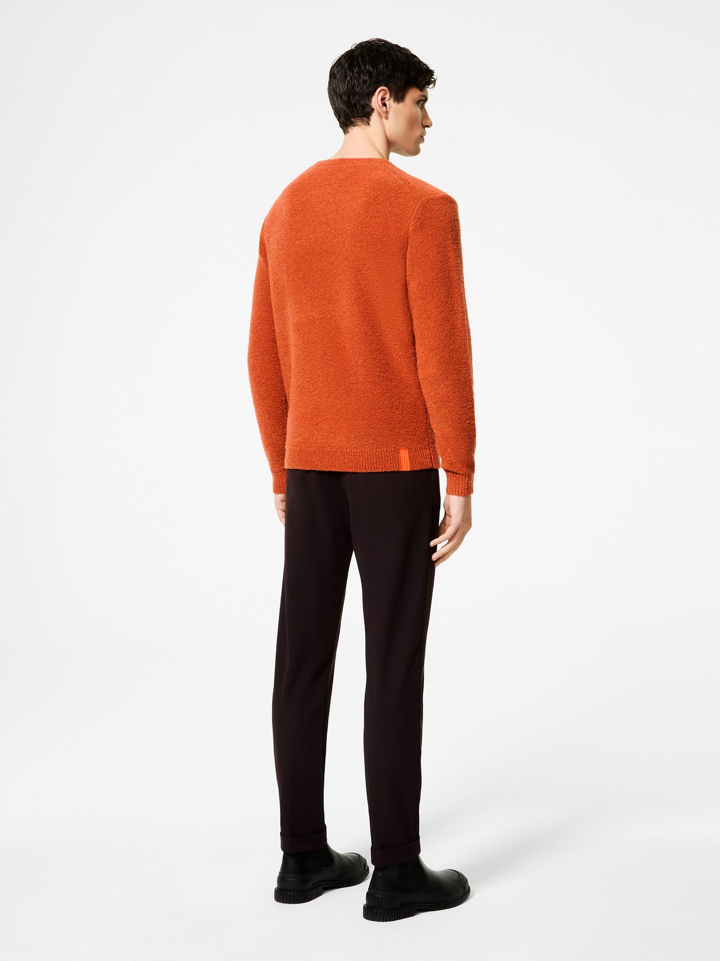 Bouclè Round Knit