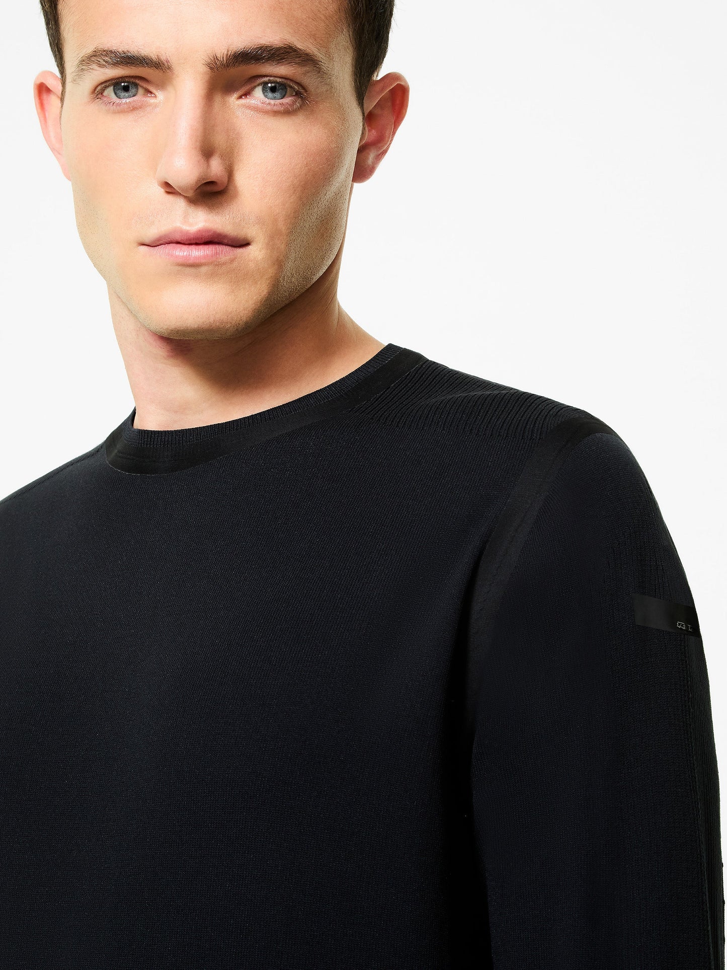 Wintech Round Knit