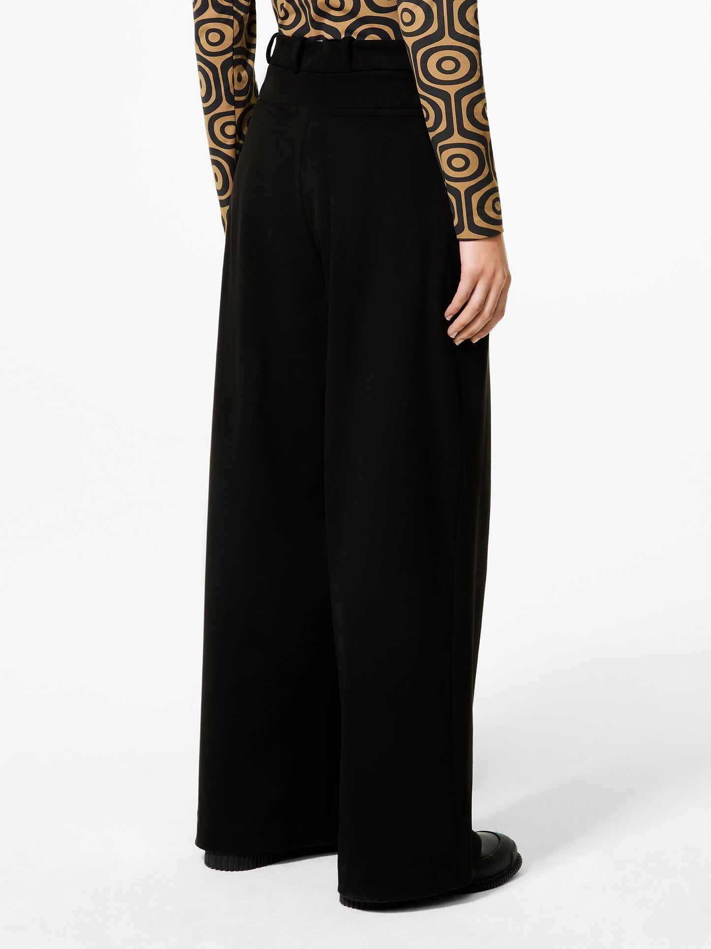 Nabucco Straight Wom Pant